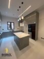 Move-In Ready: 5BR Duplex with Pool & Jacuzzi