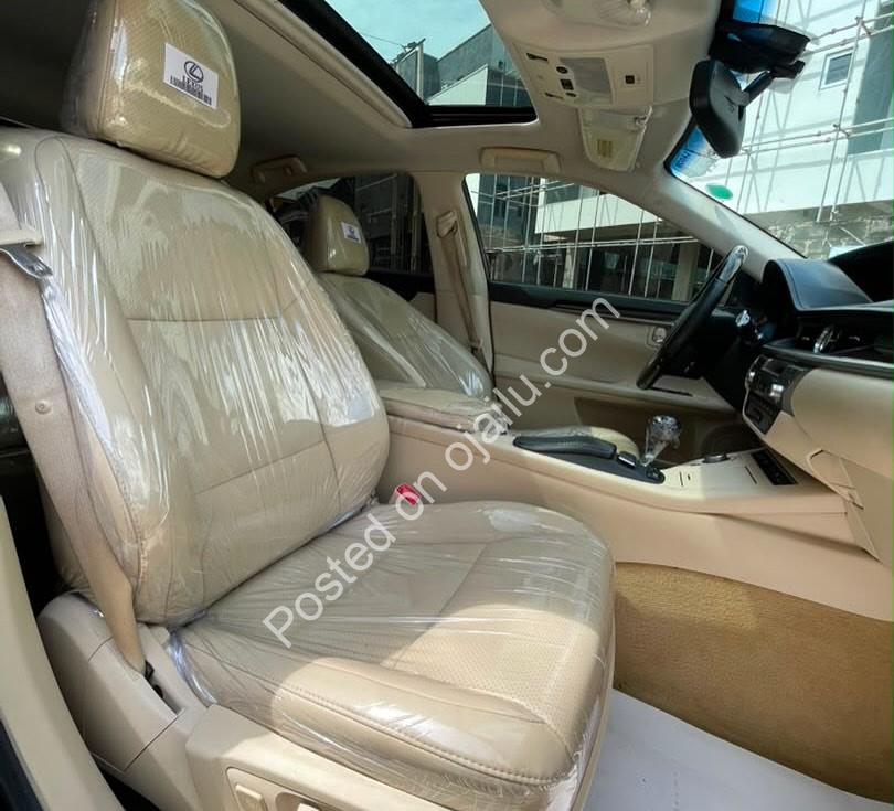 2013 Lexus ES350 | Luxury Sunroof & Push Start | 19.3M