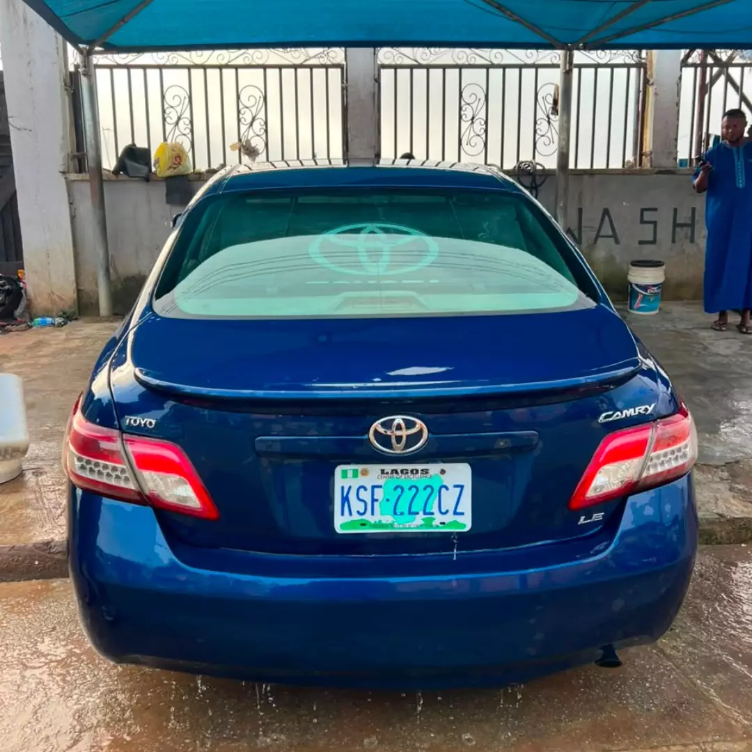 2008 Camry: Chilling AC, Engine & Gear   – Drive Home for 4.5M!