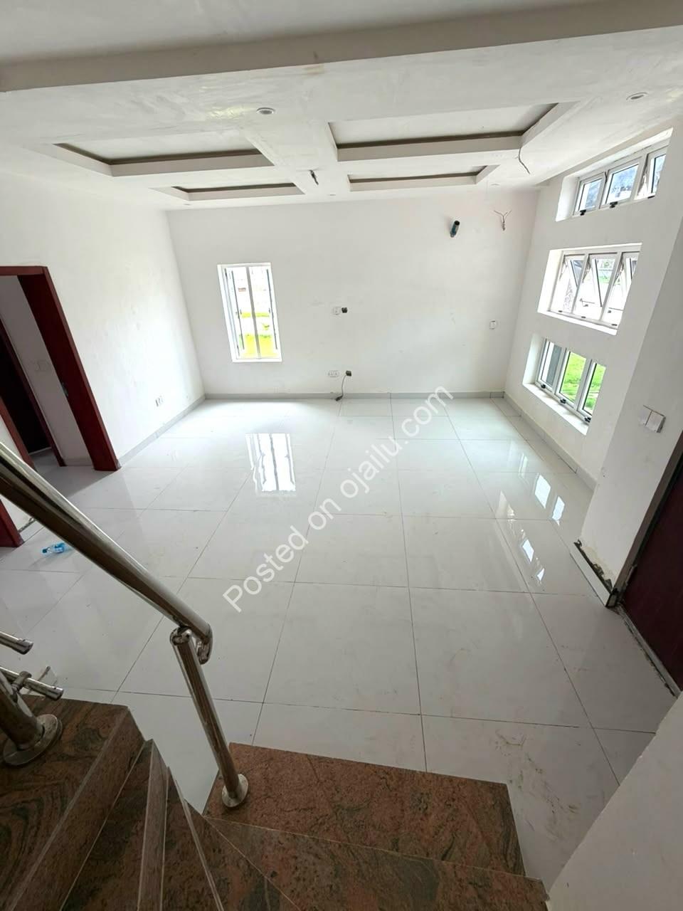 Move-In Ready 4BR Duplex in Karsana