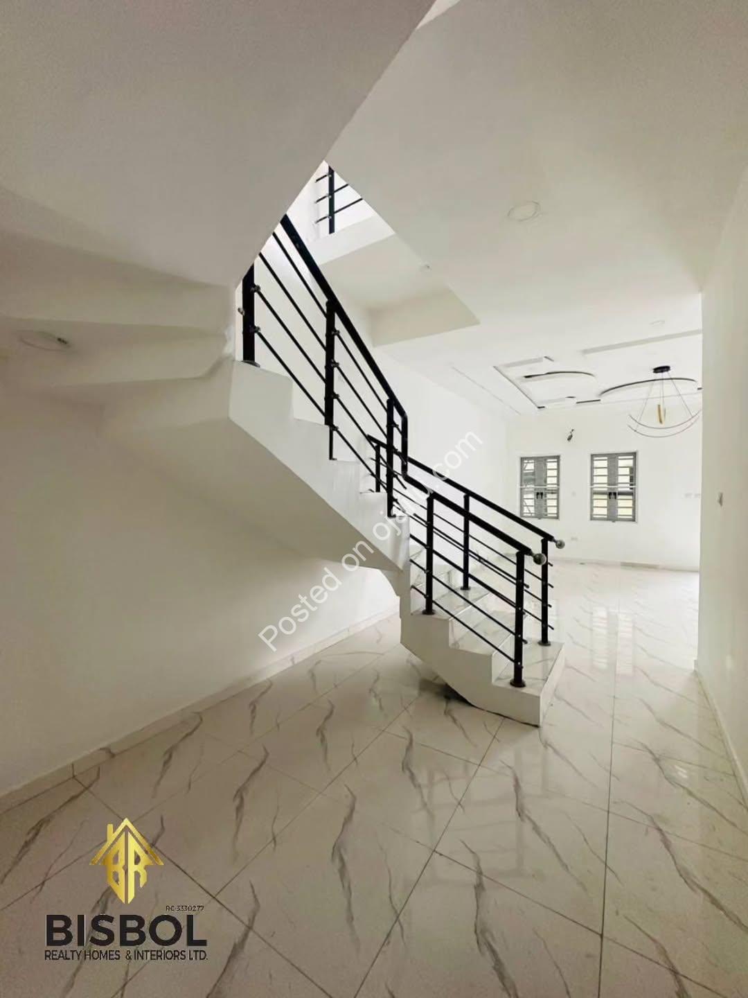 Move-in Ready! 4-Bed Semi-Detached Duplex, Ajah