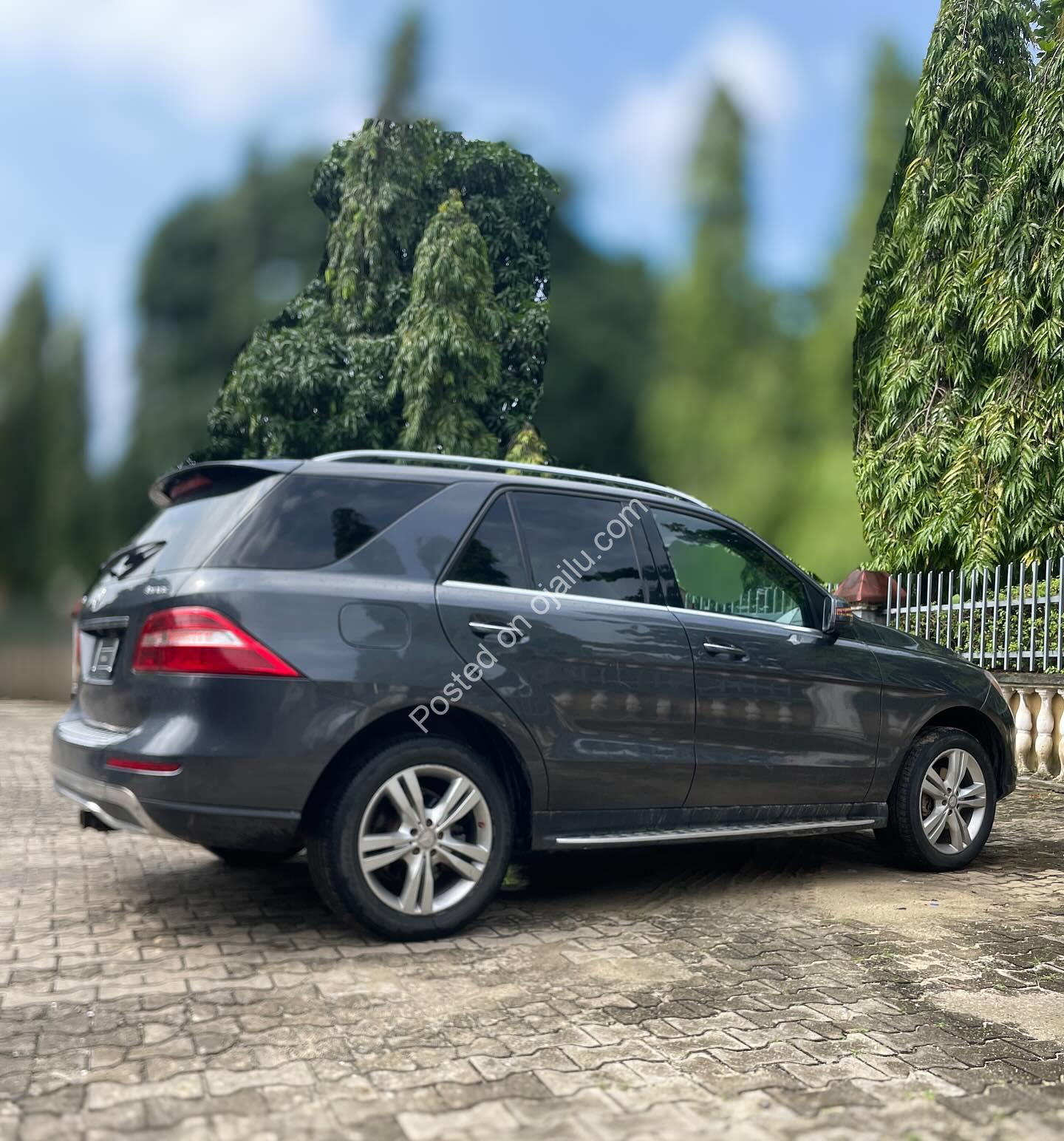 2015 Mercedes ML350: Luxury SUV, Sunroof, 17.8M Only!