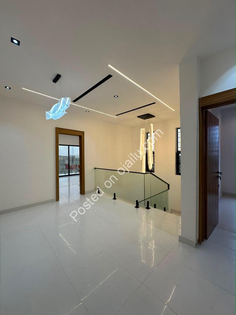 Lekki 4-Bed Terrace: All Ensuite + BQ for ₦280M