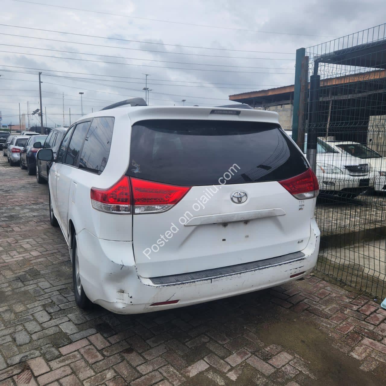 2026 Entry Tokunbo Sienna – Buy & Drive Now!
