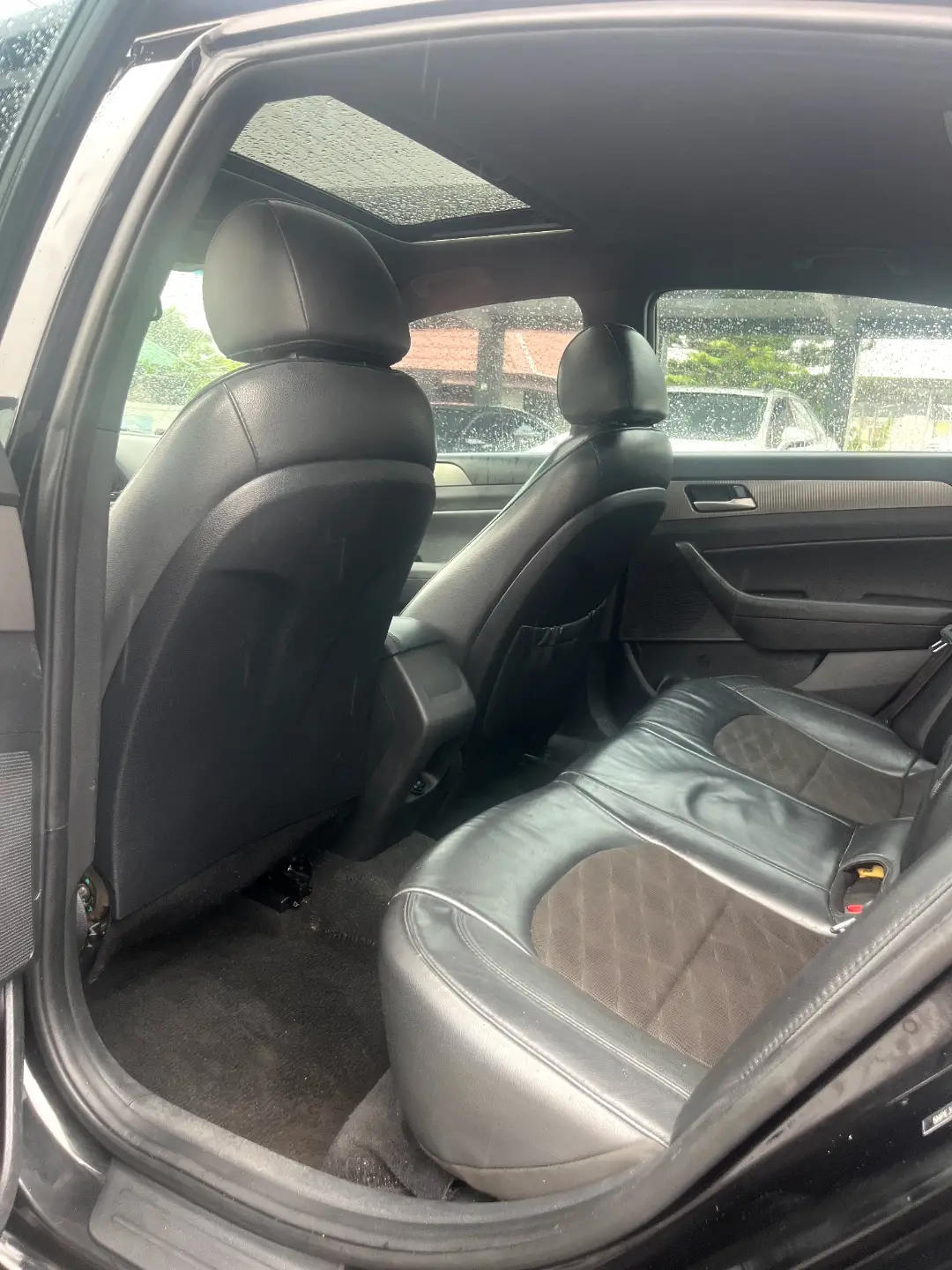2017 Hyundai Sonata Sport: Sunroof, Thumbstart, 16.5M