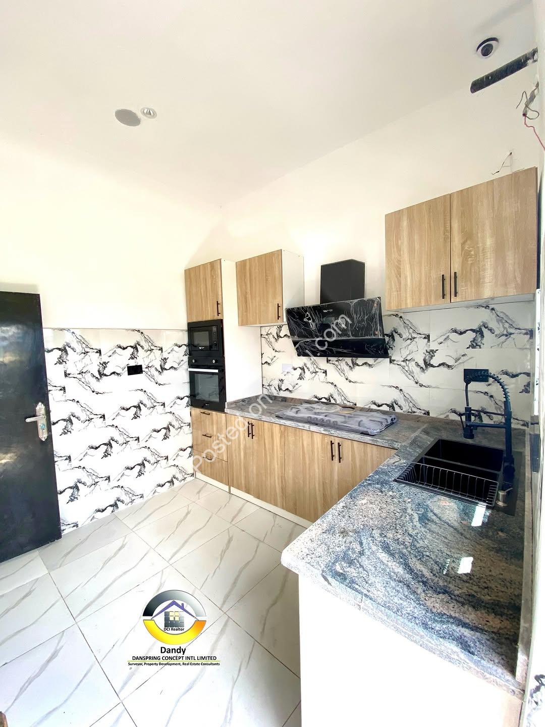 Brand New 2BR Terrace Duplex: Ensuite Elegance
