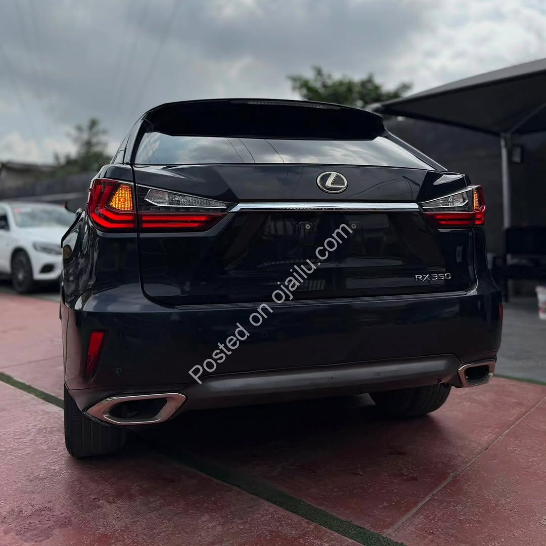 Lexus RX350 2017 Premium – Pristine, Loaded & Flawless!