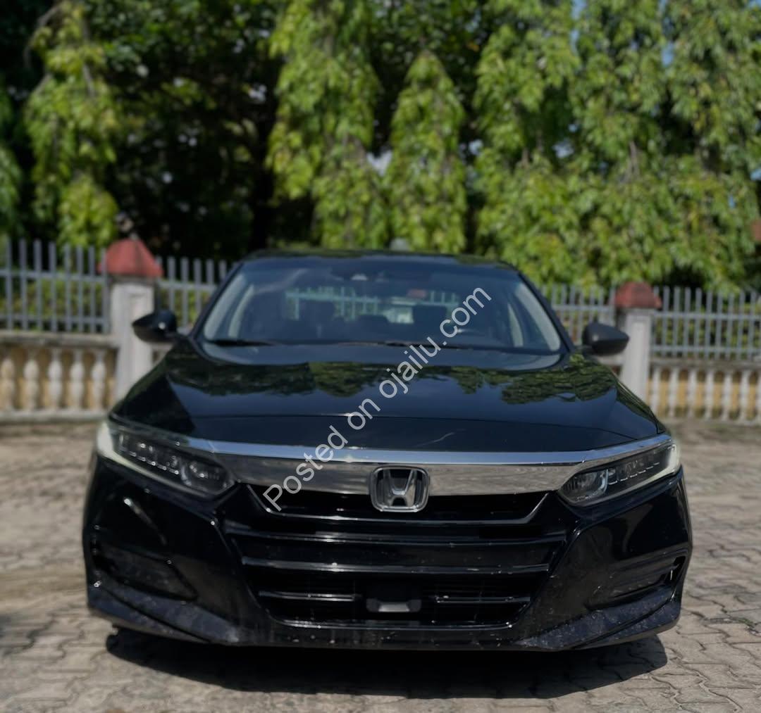 2018 Honda Accord: Sunroof, Keyless Go, 25.3M Only!