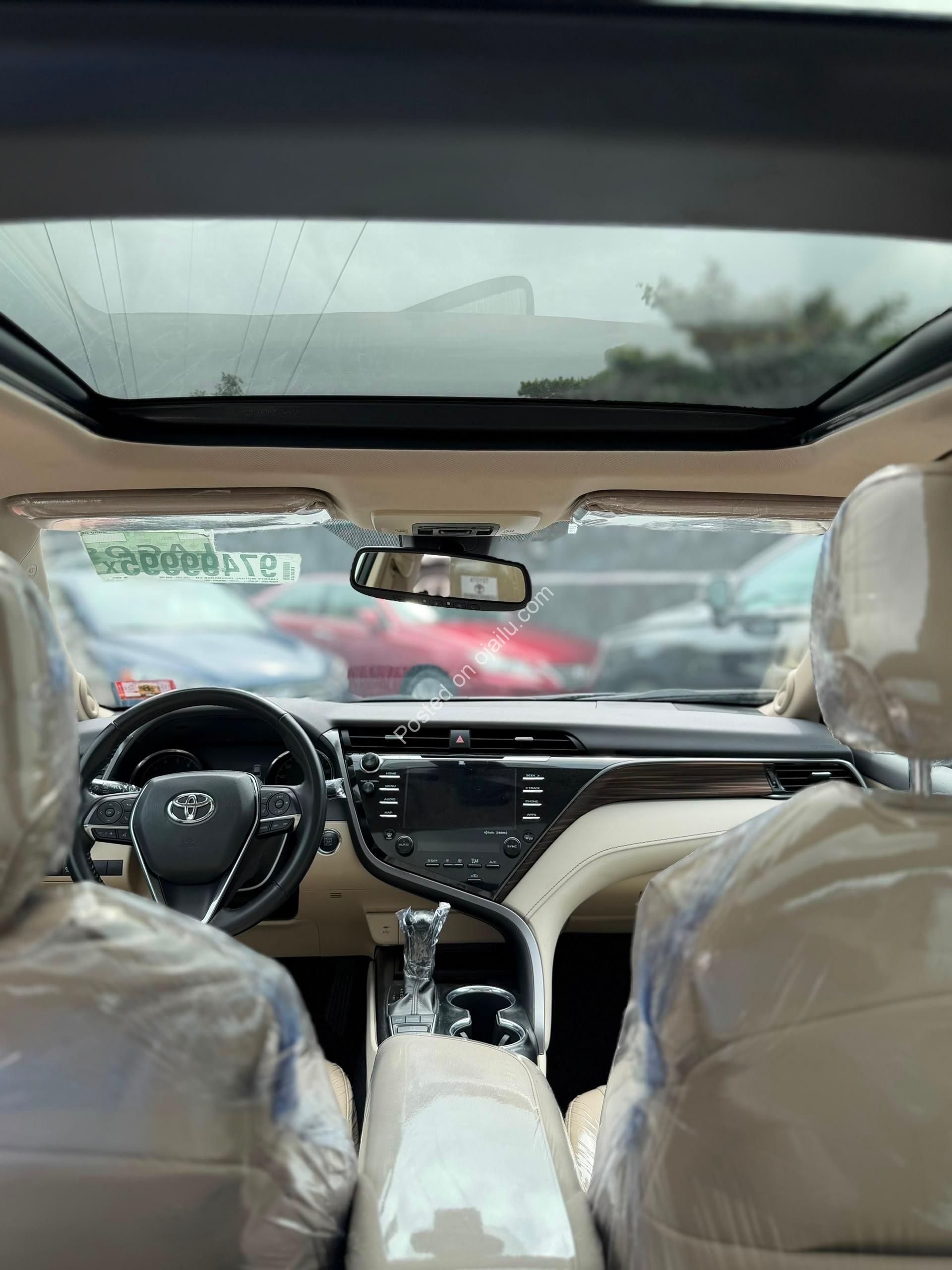 2019 Camry XLE: V6 Luxury & Tech for Less
