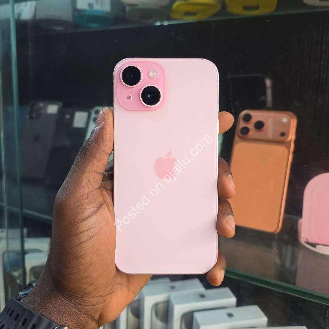 Pristine iPhone 15 Pink: 100% Battery, 256GB + Free Gifts