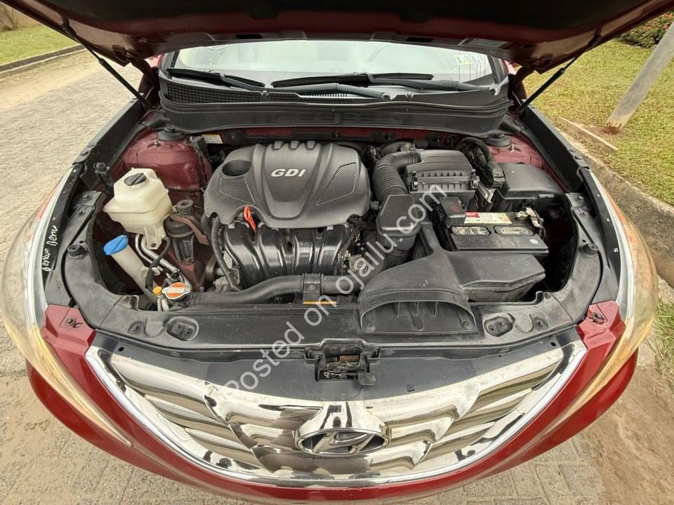 Red-Hot Hyundai Sonata – Smooth, Sharp & Turn-Key Ready!