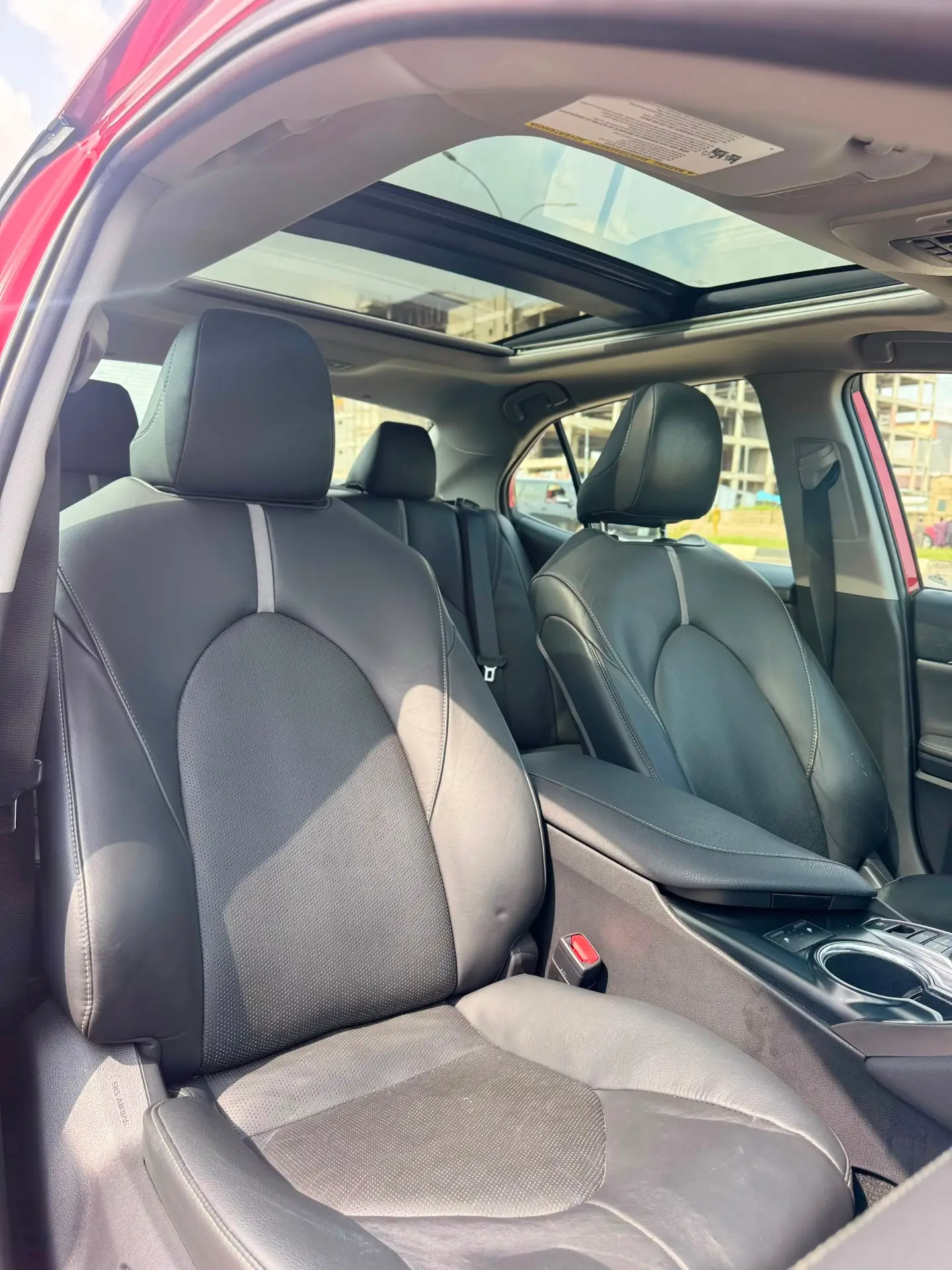 Toyota Camry XSE: Dual Pano, Original Duty