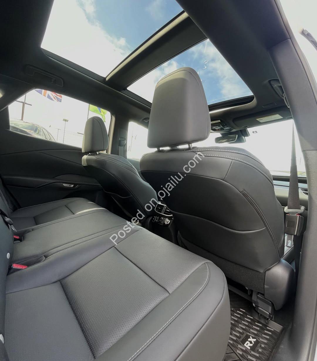 2026 Lexus RX350 AWD – Panoramic Luxury