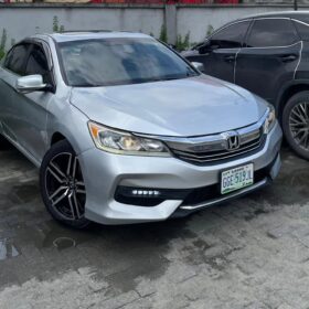 2013 Honda Accord: Pristine & Reliable – Drive Home Today!