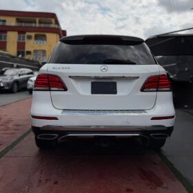 Like New 2018 GLE 350 – Loaded & Registered