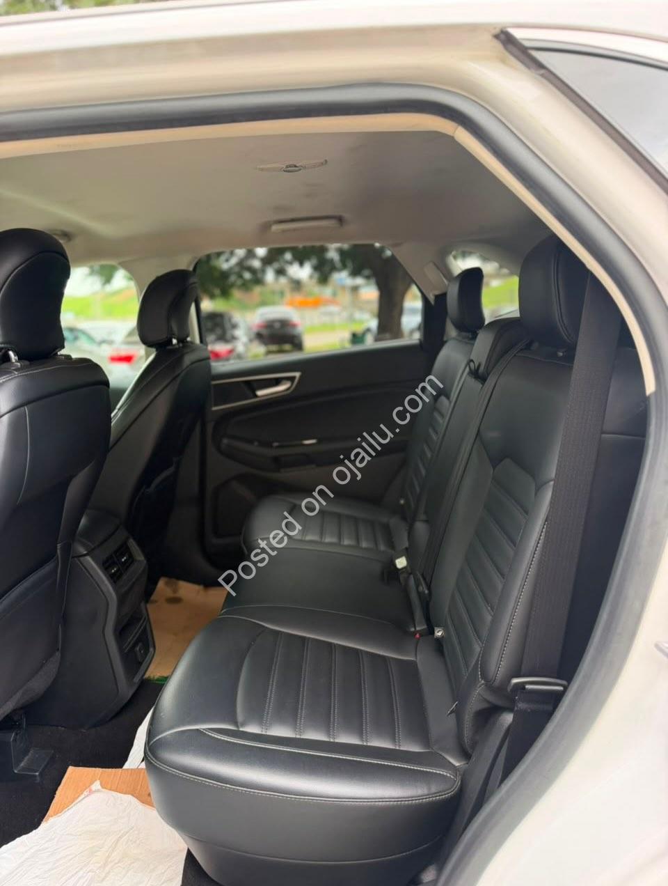2019 Ford Edge: Keyless, Heated Seats & Wireless Charger