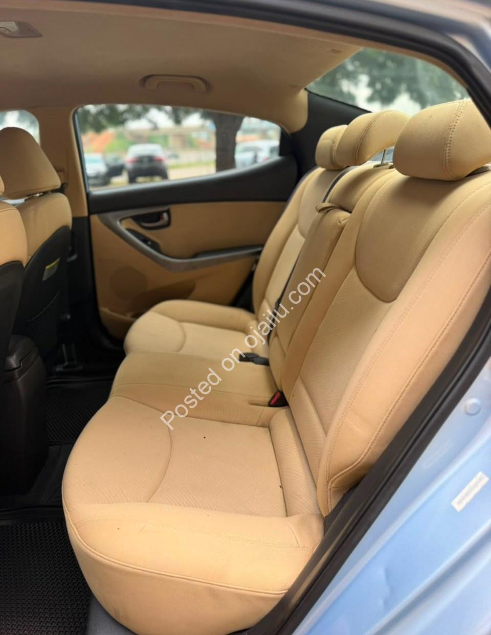 2012 Hyundai Elantra: Super Clean with Reverse Cam.