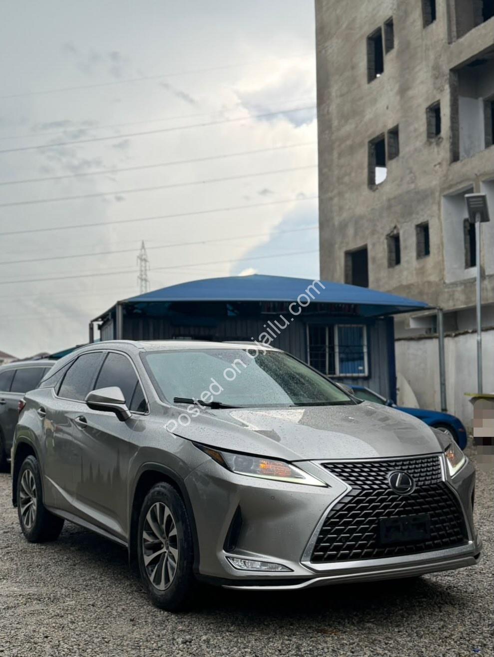 2022 Lexus RX350: Luxury Brown Leather & Moonroof