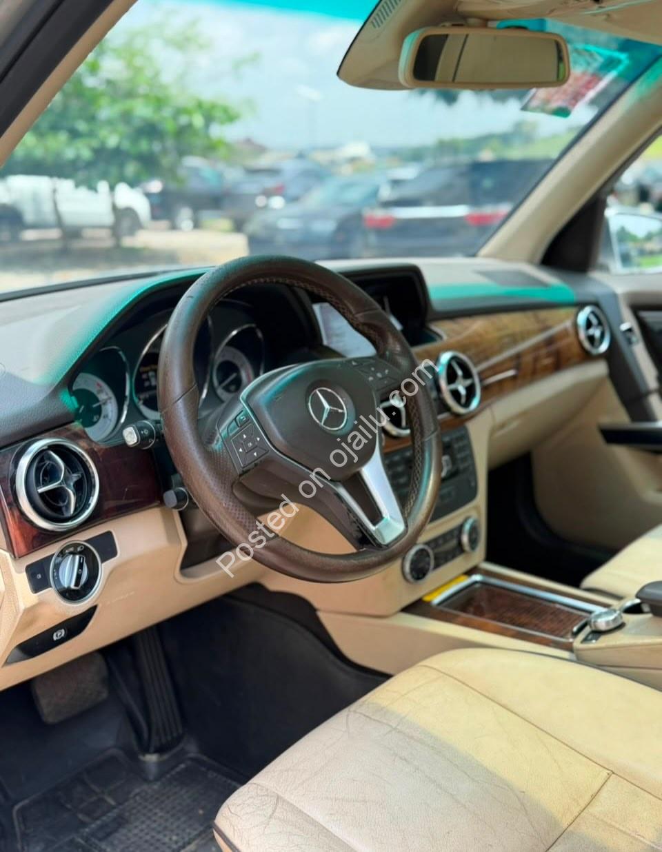 2013 GLK350: Panoramic Roof & Leather, Clean Title ₦13.6M