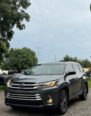 2016 Toyota Highlander XLE AWD: Super Mint, Fully Loaded, Abuja