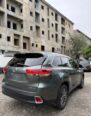 2016 Toyota Highlander XLE AWD: Super Mint, Fully Loaded, Abuja
