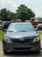 “2010 Toyota Camry SE: Keyless, Sunroof, Alloys, Genuine Duty – 11.6M”