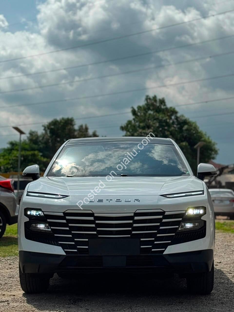 2023 Jetour Dashing: Pristine, Loaded & 360° Camera