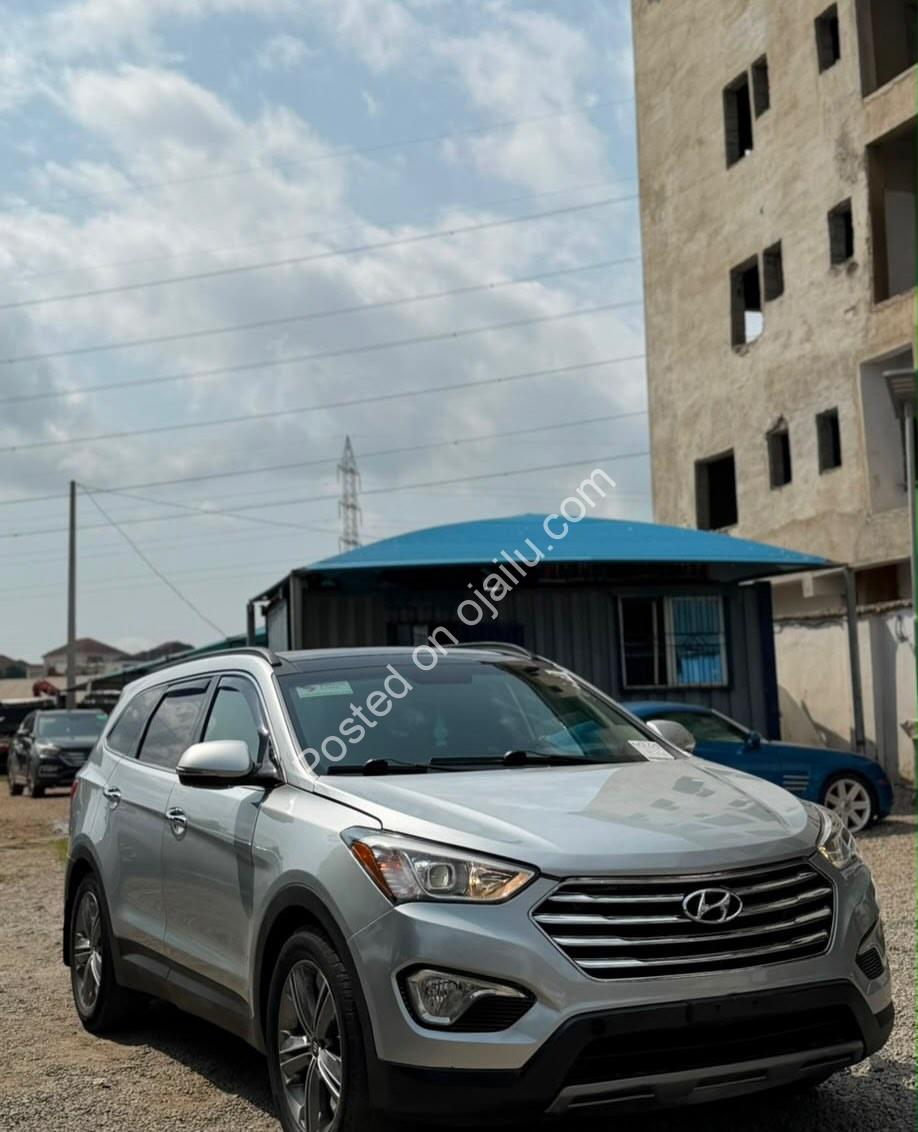 2015 Hyundai Santa Fe: Panoramic Luxury, Genuine Duty – ₦17.5M