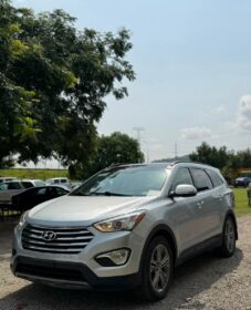 2015 Hyundai Santa Fe: Panoramic Luxury