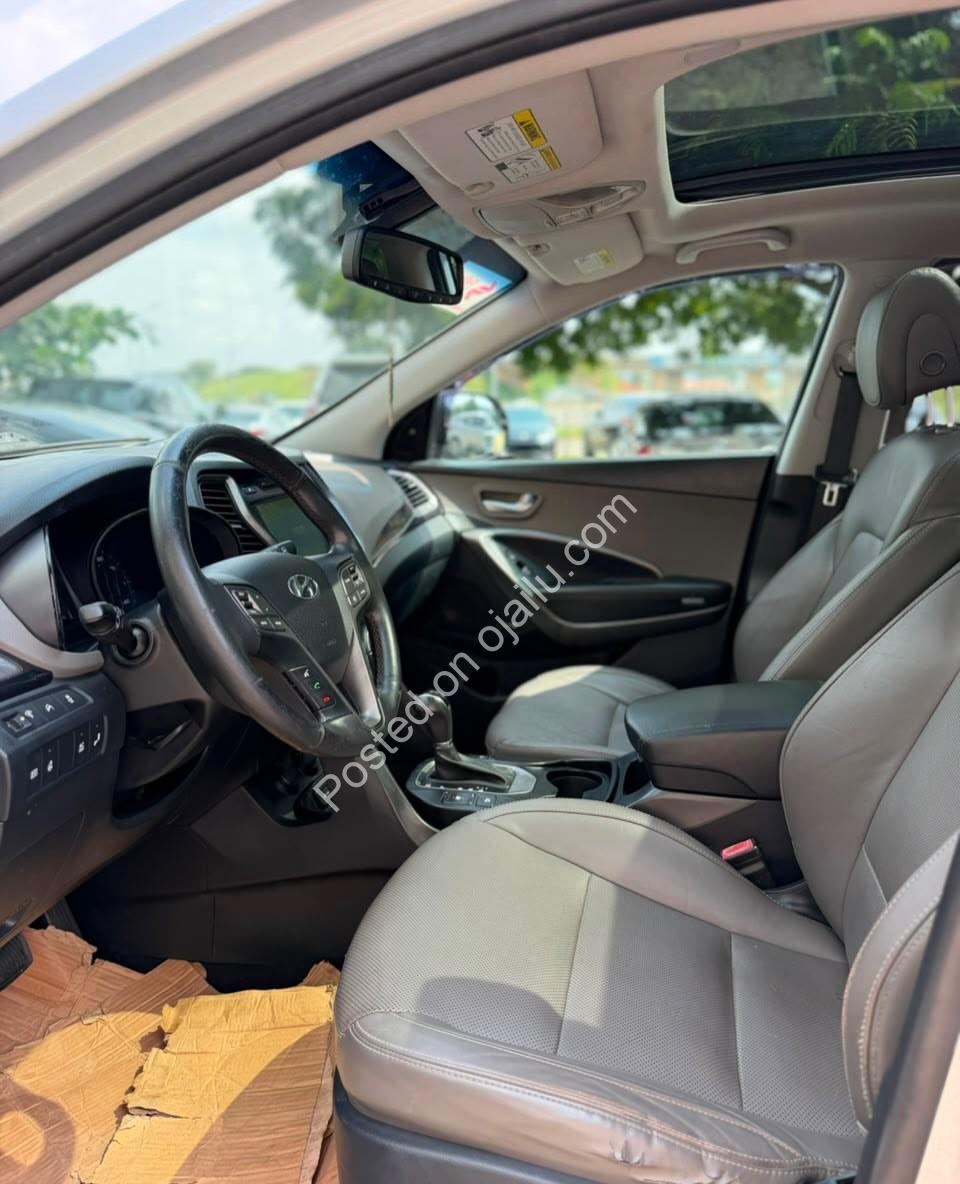 2015 Hyundai Santa Fe: Panoramic Luxury, Genuine Duty – ₦17.5M