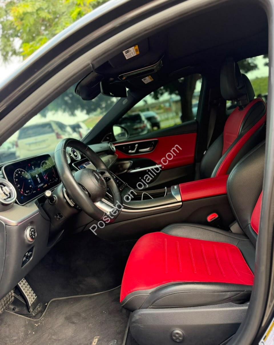 2023 Mercedes C300: Pure Luxury, Genuine Duty, Priceless Style