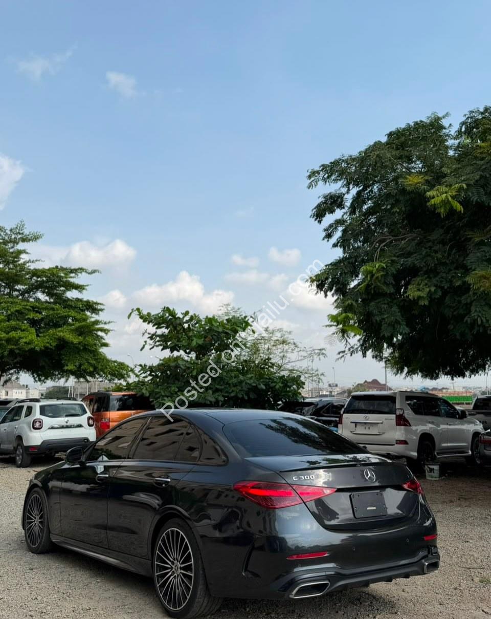 2023 Mercedes C300: Pure Luxury, Genuine Duty, Priceless Style
