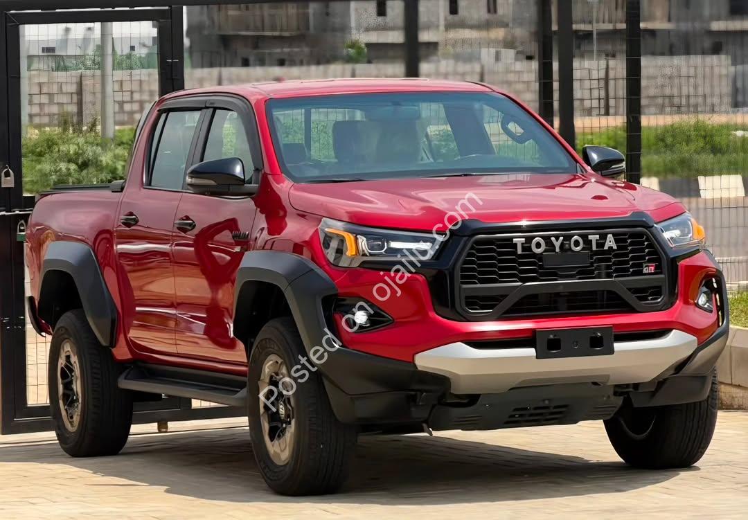 2024 Toyota Hilux GR Sport V6 – Keyless & Fully Loaded