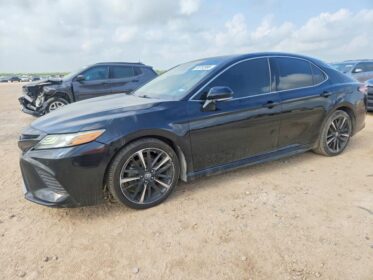 2018 Toyota Camry XSE: Premium Luxury