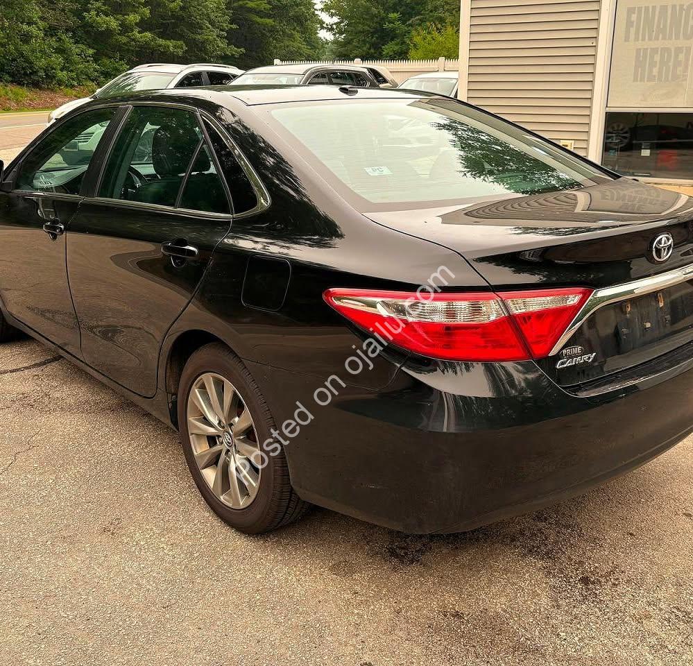 2017 Toyota Camry XLE – Elegant Reliability, Just N14.5M Total