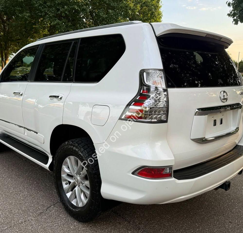 2015 Lexus GX 460: Elite Luxury, Grab It for N36.5m!