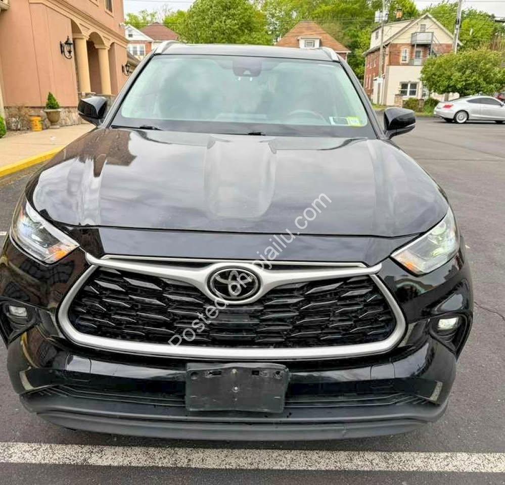 2022 Toyota Highlander XLE: Premium V6, Run N’ Drive – Yours for N37.3m!