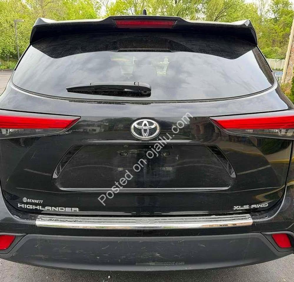 2022 Toyota Highlander XLE: Premium V6, Run N’ Drive – Yours for N37.3m!