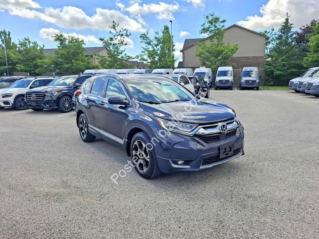 2017 Honda CR-V Touring – Premium SUV, Delivered to Your Doorstep