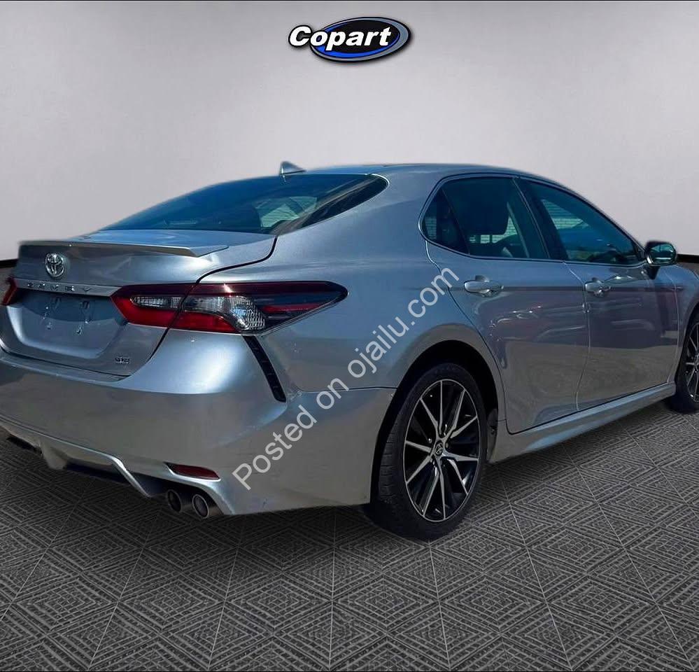 2021 Camry SE: Effortless Luxury, Zero Stress