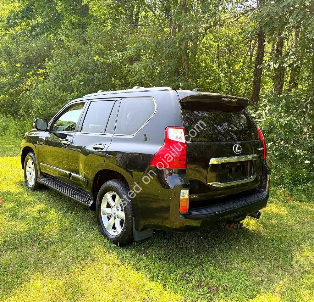 2011 Lexus GX 460: Command the Road in Luxury