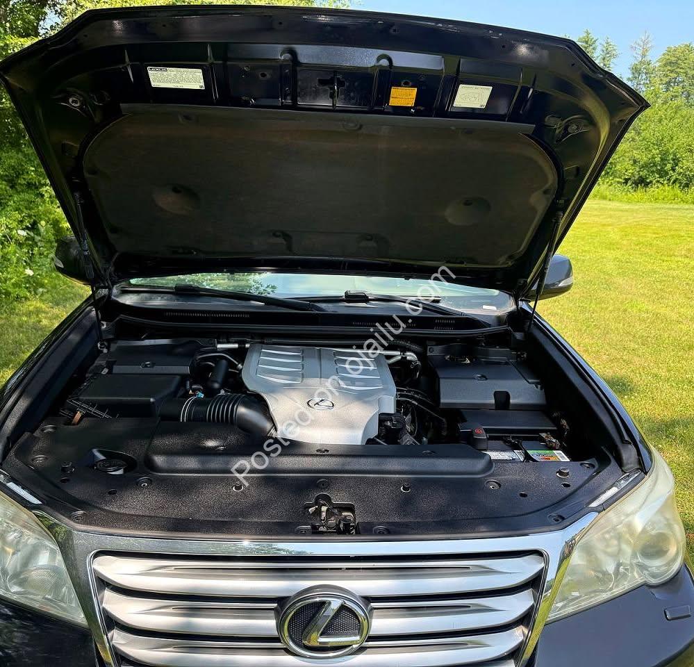 2011 Lexus GX 460: Command the Road in Luxury