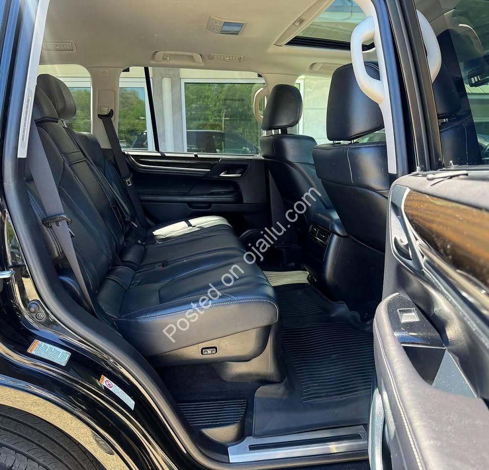 2018 Lexus LX570: Luxury SUV, 8-Cyl Power, Run N’ Drive
