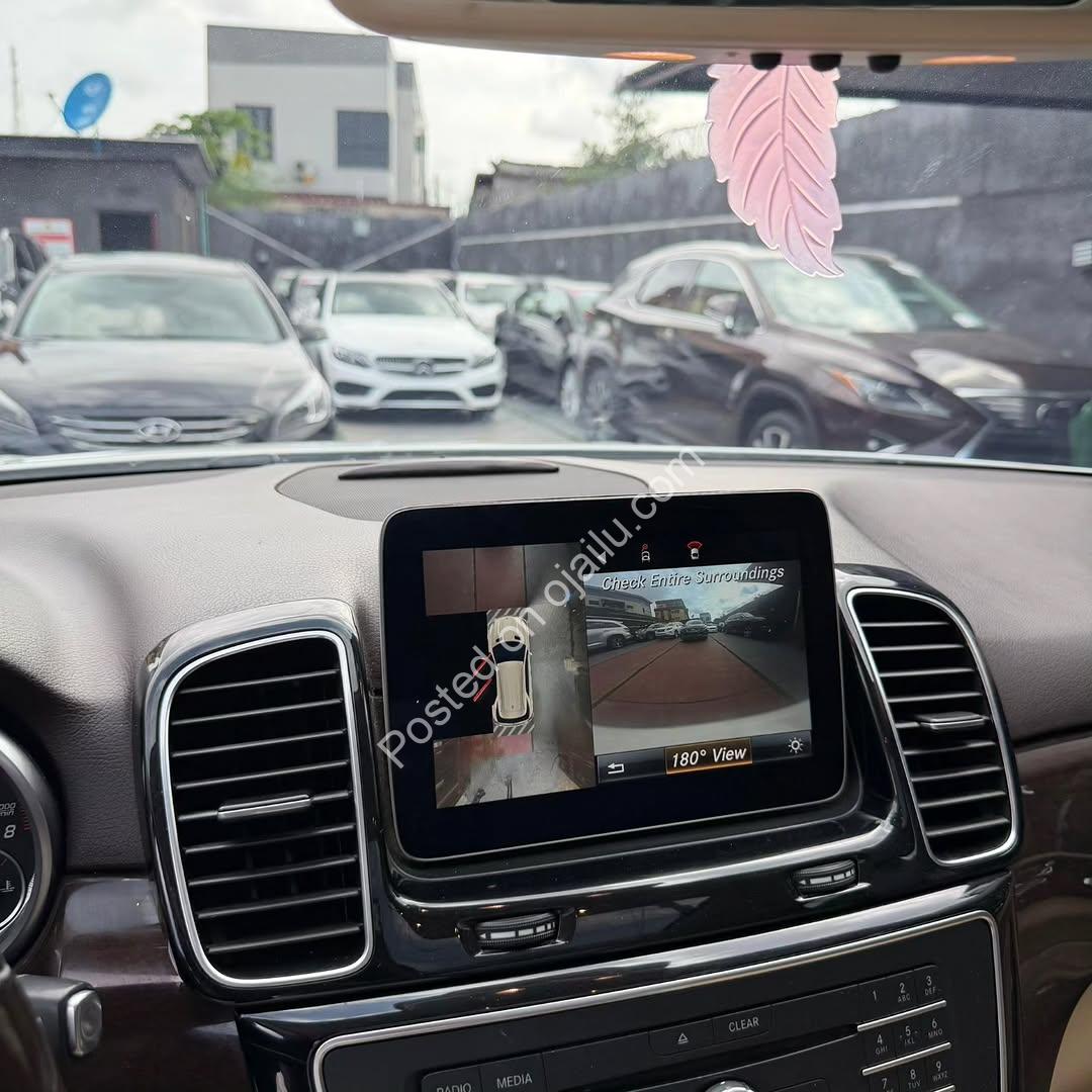 Like New 2018 GLE 350 – Loaded & Registered, 1-Year Drive!
