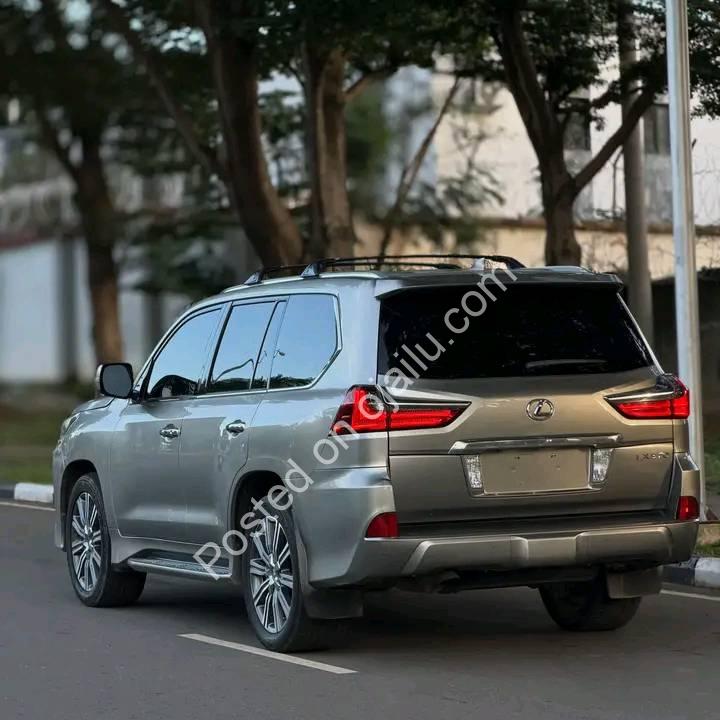 **2018 LX570 V8: Luxury SUV, 39K Miles**