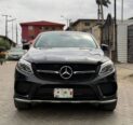 AMG Luxury Beast: Black on Cream Leather, Panoramic Roof, Accident-Free