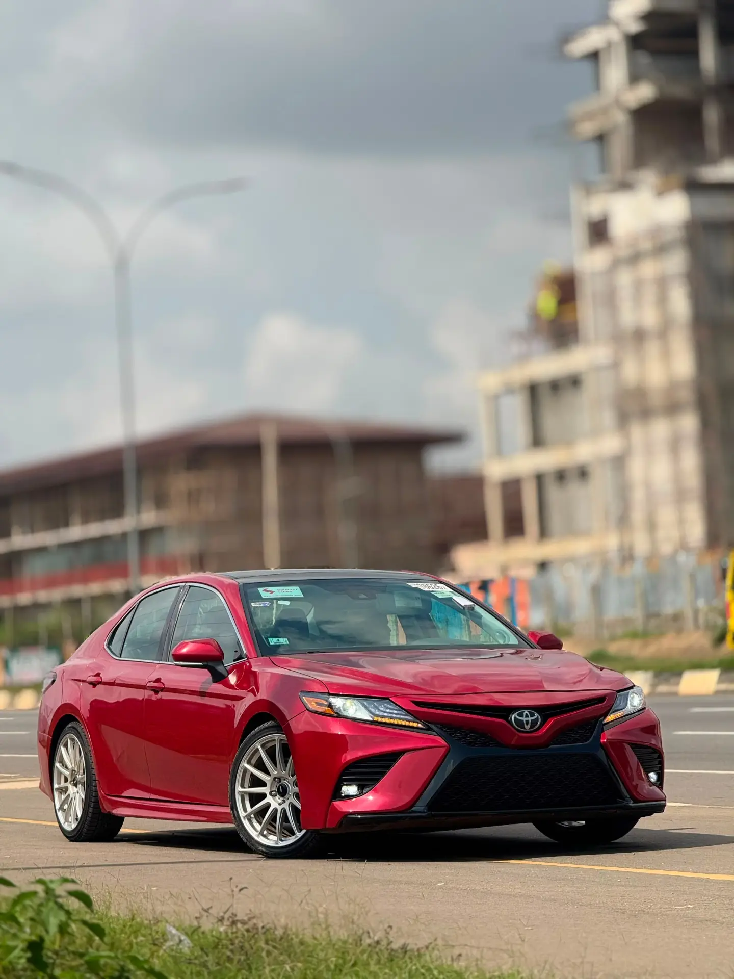 Toyota Camry XSE: Dual Pano, Original Duty