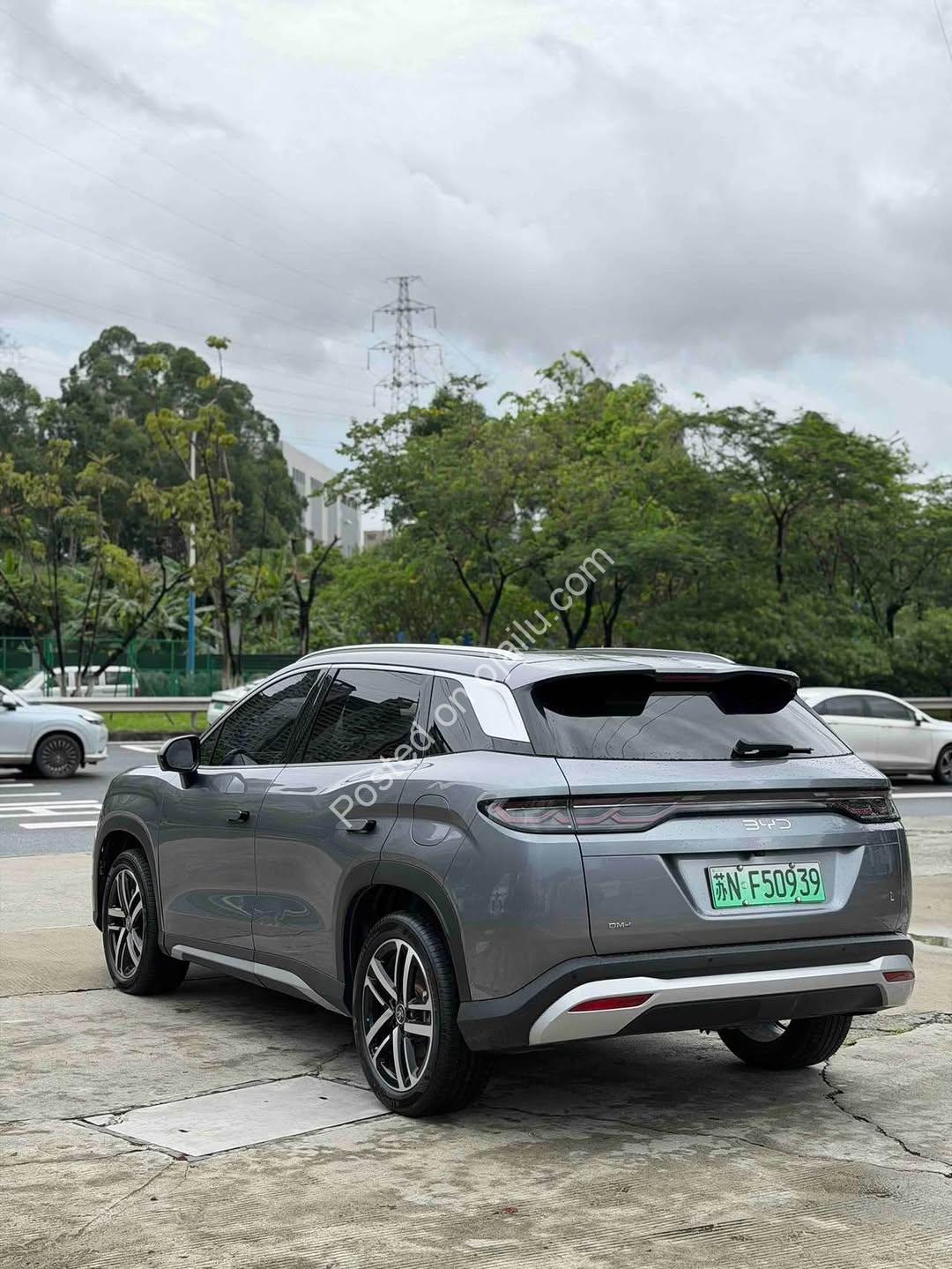 1300KM Range, Zero Worries!   BYD Song L DM-i – Priced at ₦33M (Delivered).