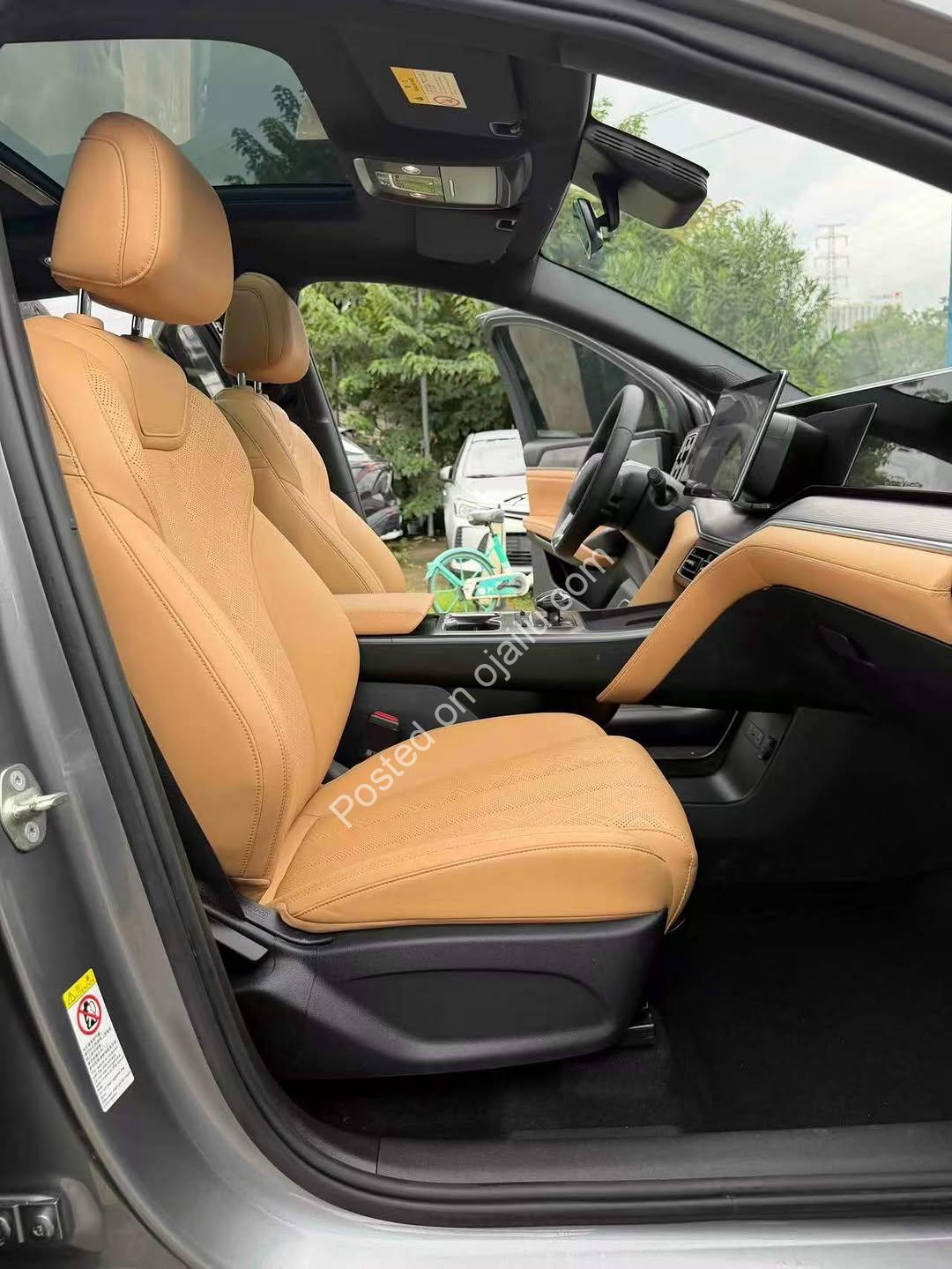 1300KM Range, Zero Worries!   BYD Song L DM-i – Priced at ₦33M (Delivered).