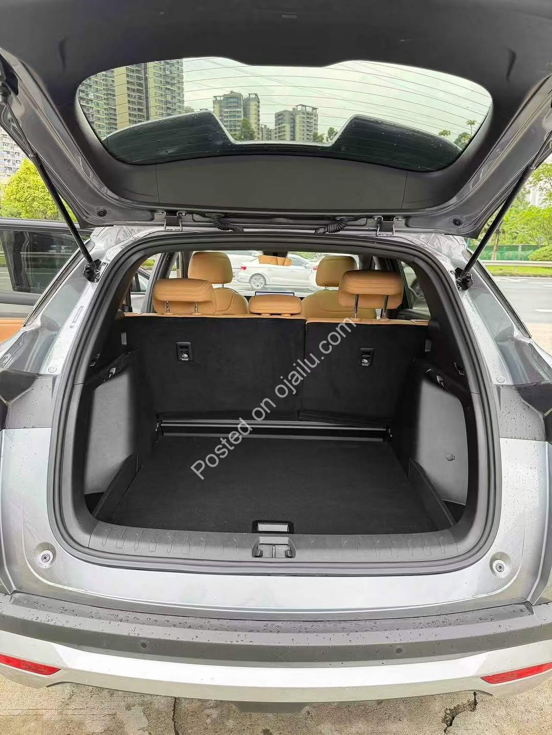 1300KM Range, Zero Worries!   BYD Song L DM-i – Priced at ₦33M (Delivered).